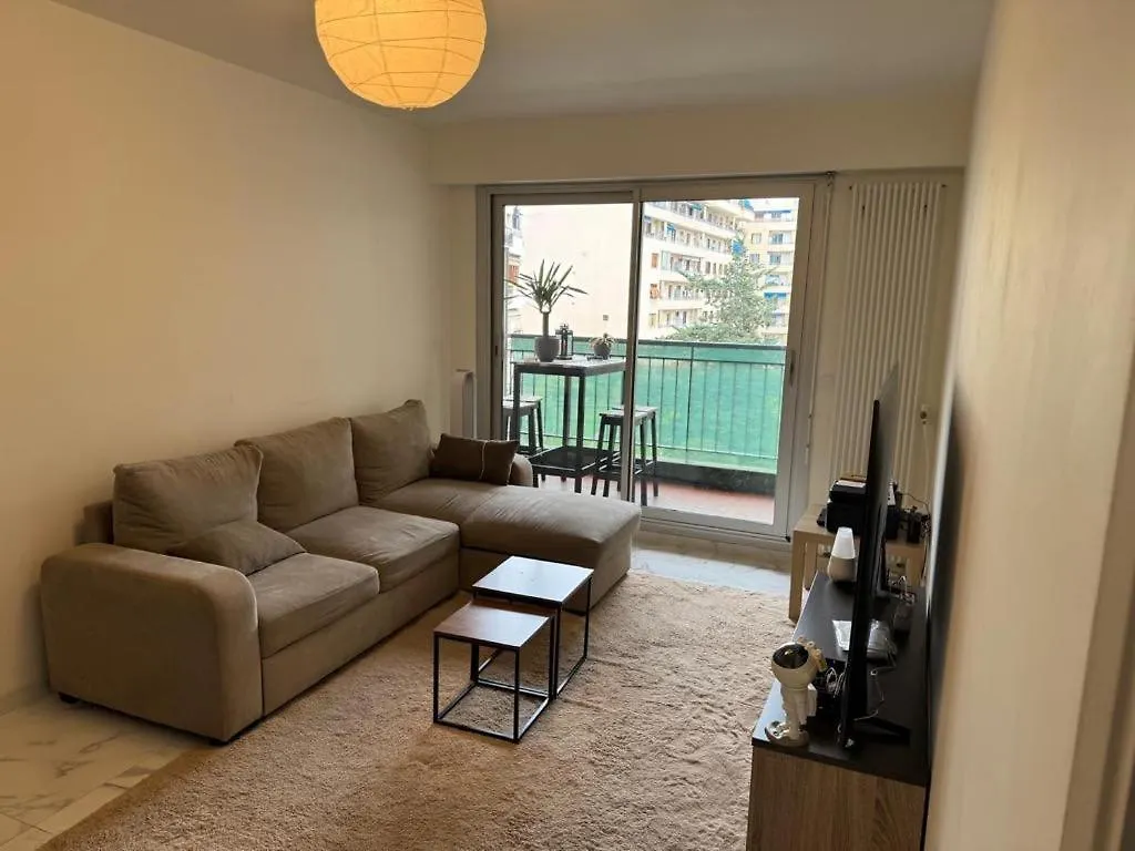 Apartment Magnifique Grand 2 Pieces Moderne Lumineux Au Calme Avec Grande Terrasse A 15Mn En Bus Centre-Ville, Gare Et Promenade Des Anglais Nice