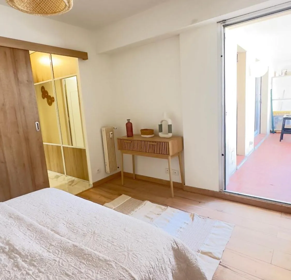 דירה ניס Magnifique Grand 2 Pieces Moderne Lumineux Au Calme Avec Grande Terrasse A 15Mn En Bus Centre-Ville, Gare Et Promenade Des Anglais